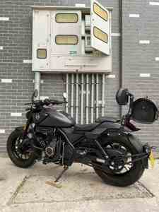 Motocyclettes d'occasion Harley-Davidson de style rétro, 4 temps, 500 cm3, 4 cylindres, refroidies par eau, démarrage électrique, allumage CDI - Product Image 4