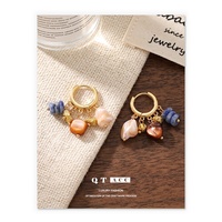 Pendentif Femme Original Style Français Vintage Luxe Léger Niche en Pierre Naturelle Lapis Lazuli, Coquillage et Œil de Tigre avec Pompon