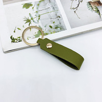 Porte-clés en cuir PU avec logo personnalisé, impression UV, avec anneau en alliage de zinc, cadeaux souvenirs en gros, cadeaux personnalisés pour voitures