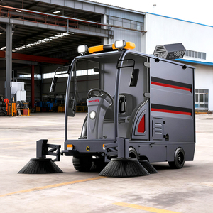 ST20 Ride on Road Broom Sweeping <strong>Machine</strong> Thoroughfare Corridor <strong>Sweep</strong> Tricycle Sweeper with Spray - Product Image 6
