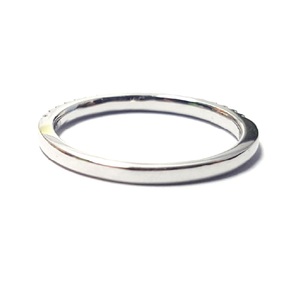 Bijoux OEM Hong Kong – Or blanc massif 18 carats de haute qualité avec diamants véritables – Bague fine classique pour femme, idéale pour mariage et anniversaire - Product Image 3