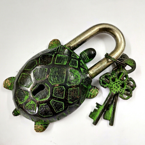 Cadenas en laiton en forme de tortue, style antique, décoratif, vintage, de sécurité pour porte, armoire, boîte - Product Image 1