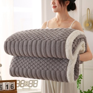 Tùy Chỉnh In Ấm Cúng Dệt Jacquard Chăn Mềm Lông Cừu Sang Trọng Ném Rắn Sọc Mùa Đông Sherpa Bộ Đồ Giường Cho Giường Hoặc Sofa Sử Dụng - Product Image 5