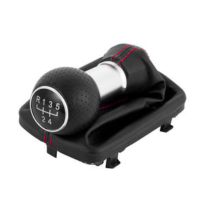 Pommeau de levier de vitesse Audi en cuir noir avec surpiqûres rouges, cache-poussière intégré, ensemble pour voitures de la série A3 S3 - Product Image 3