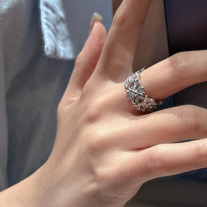 แหวนเงินแท้ S925 ลายก้างปลา ดีไซน์วินเทจแบบโบราณ ฝังลายสไตล์ฮิปฮอป - Product Image 3