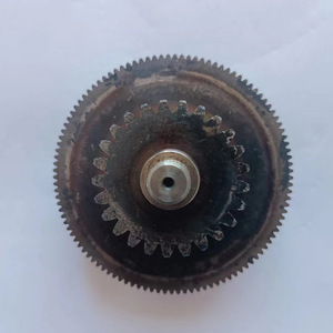 Réducteur à engrenages en fer, engrenage hélicoïdal cylindrique de précision de grade 1 pour l'industrie des circuits imprimés - Product Image 1