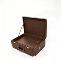 Boîte de rangement personnalisée en cuir PU matelassé et gaufré marron cramoisi fait main pour le festival des gâteaux de lune, idéale pour l'emballage de chocolats