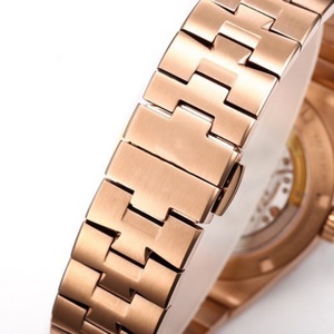 Montre automatique de haute qualité pour hommes Vacheron Constantines Overseas 6000V avec surface en verre saphir et tourbillon - Product Image 6