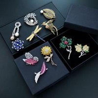 Broche tendance en argent sterling 925, design de fleur bleue enchanteur, zircon, perle d'eau douce, luxe, mariage