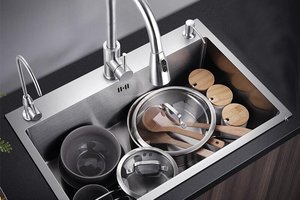 อ่างล้างจานสแตนเลสขัดเงา 3 รู แบบอ่างเดี่ยวขนาดใหญ่สำหรับครัวเรือน - Product Image 2