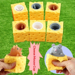 Juguete Antiestrés de Ratón de Queso TPR - Juguete Sensorial de Rata Divertida que Salta, Suave y Blandito para Niños y Adultos - Product Image 4