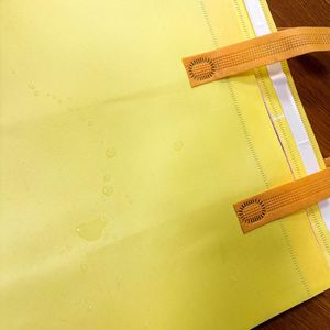 Sac isotherme jetable personnalisé en non-tissé pour boissons, sac de transport individuel pour thé au lait, café, boissons, sac fourre-tout isolant pour magasins de boissons - Product Image 2