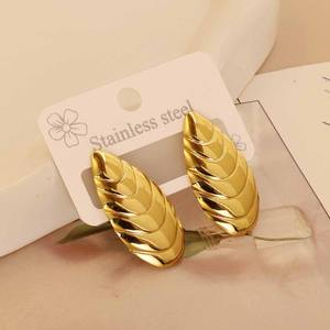 PVD ต่างหูสเตนเลสสตีล18K แบบไม่ก่อให้เกิดอาการแพ้ - Product Image 5