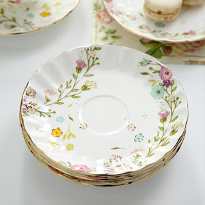 Ensemble de soucoupe créative simple citrouille en céramique et petite fleur jaune <span class=keywords><strong>thé</strong></span> de l'après-midi style <span class=keywords><strong>anglais</strong></span> <span class=keywords><strong>pour</strong></span> tasses à <span class=keywords><strong>thé</strong></span> noir soucoupes - Product Image 3