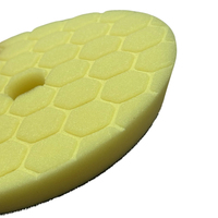 Meilleure Vente Tampon de Polissage Hexagonal en Mousse Éponge Jaune Type Football pour Voitures (Conçu pour Plaques de Support de 6 Pouces)