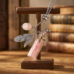 Collier bouteille d'énergie en cristal, gravier de cristal Reiki, pendentif pour huiles essentielles, breloque flacon de parfum en cristal - Product Image 2