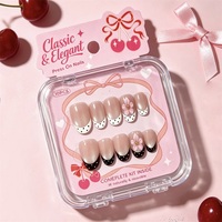 Faux ongles à presser en gel souple, carrés moyens, rose nude à pois, style French, peints à la main avec motif floral rose, réutilisables, 10 pièces