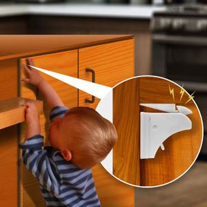 Cerradura Magnética de Seguridad para Bebés con 12 Cierres y 3 Llaves - Material ABS, Diseño Oculto, Modelo 823, Para Todas las Estaciones - Product Image 6