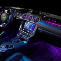 Kit d'éclairage LED pour voiture SJC pour Ford Mustang 2015-2022 Intérieur 64 couleurs Symphonie dynamique d'éclairage ambiant Accessoires décoratifs RGB
