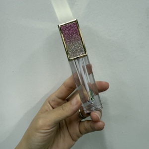 Son Bóng Lấp Lánh Đính Đá Pha Lê 7Ml Hộp Đựng Son Bóng Vuông Kim Cương Rỗng Hộp Đựng Son Bóng Lấp Lánh Cầu Vồng - Product Image 5