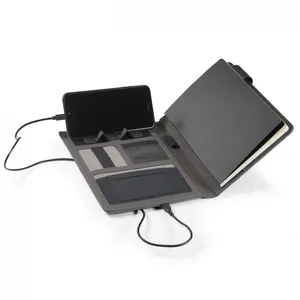 Carnet A5 avec chargeur RPET 5W, gadgets durables - Product Image 5