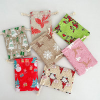 Meilleures ventes : Sacs rectangulaires en polyester à cordon, imprimé Noël, style européen, ornements 10*14cm et 13*18cm, vente en gros pour cadeaux d'enfants