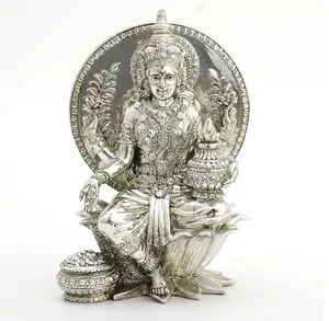 Lakshmi varlık tanrıçası reçine oturma heykeli dini heykel. Ev dekorasyon