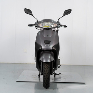 Moped classique <span class=keywords><strong>125cc</strong></span> économique avec moteur haute performance, fonctions électroniques, système de démarrage double, frein à disque avant, durable pour une utilisation à long terme - Product Image 2