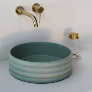 Lavabo redondo de hormigón acanalado verde salvia, lavabo de cemento con nervaduras para encimera, lavabo de baño de GFRC, venta al por mayor, Vietnam - Product Image 3