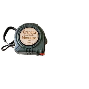 ตลับเมตรไม้สลักชื่อส่วนตัว - ของขวัญวันพ่อ ของขวัญสั่งทำพิเศษสำหรับเขา ไอเดียของขวัญส่งเสริมการขาย - Product Image 2