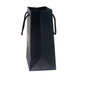 Embalaje OEM de papel artístico de 250gsm, embalaje de ropa personalizado, regalo azul, bolsa de papel de fondo cuadrado para compras - Product Image 5