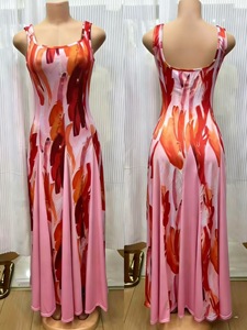 Abito lungo da donna senza spalline, <span class=keywords><strong>plissettato</strong></span>, stampato, a fantasia unita, aderente, con gonna ampia e vita modellata, senza maniche - Product Image 5