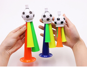 <span class=keywords><strong>Trompeta</strong></span> <span class=keywords><strong>de</strong></span> Tres Cornetas para Animar en Partidos <span class=keywords><strong>de</strong></span> Fútbol, Tamaño Grande, con Balón <span class=keywords><strong>de</strong></span> Fútbol, <span class=keywords><strong>Precio</strong></span> <span class=keywords><strong>de</strong></span> Fábrica en China 2026 - Product Image 1