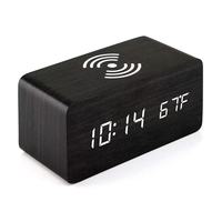 Individuelles Werbegeschenk-Set Einfacher Moderner LED Digital-Wecker Quadratisches Woll-Design Kabelloses Laden für Werbegeschenke