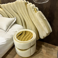 Precio de fábrica Muebles italianos Cama King Size moderna Almacenamiento Dormitorio de lujo Suite Royal Dubai Cama de terciopelo