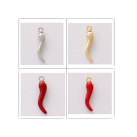 Charmant pendentif piment rouge en cuivre pour la fabrication de porte-clés, bracelets et colliers DIY