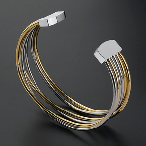 Pulsera de Moda de Acero Inoxidable para Mujer, Pulsera Cruzada Multicapa Abierta Ajustable, Estilo Hip Hop, Hueca, Calidad de Fábrica - Product Image 2