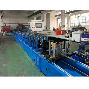 Soporte fotovoltaico solar Perfil C Canal ranurado Máquina formadora de rollos de canal de puntal en forma de C - Product Image 2