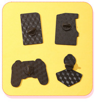 Épingles en métal rétro pour console de jeu en émail - Badge de contrôleur de jeu nostalgique pour vêtements, sac, décoration et cadeaux de collection pour joueurs