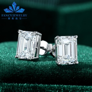 Boucles d'oreilles en diamant IGI HTHP CVD 1ct 2ct 4ct, véritable or massif 10K 14K 18K, ensemble de boucles d'oreilles, taille émeraude, diamant de laboratoire IGI - Product Image 1