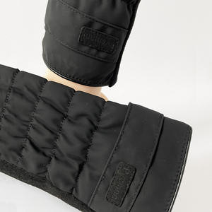 Gants d'hiver pour femmes BSCI Factor avec pointes tactiles, en polaire brossée <span class=keywords><strong>ultra</strong></span>-douce, couleurs personnalisées, logos, usage professionnel et extérieur - Product Image 4