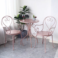 Ensemble table et chaises pour café et salon de thé, ensemble de trois pièces en fer forgé pour l'extérieur, tables et chaises de jardin et de cour