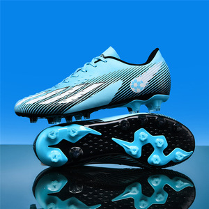 Zapatos de fútbol para hombre, parte superior sintética negra, suela de plástico, tacos largos para entrenamiento y uso en partidos, talla 40 a 47 - Product Image 4