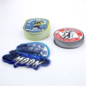 Autocollants personnalisés en vinyle PVC imperméable, impression personnalisée, autocollants 3D, étiquettes adhésives, logo promotionnel, cadeau, design résistant aux UV, autocollant découpé - Product Image 1