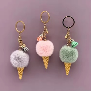 Nouveau porte-clés pompon en forme de cornet de glace mignon, design de gros, pour sac à dos, pendentif, cadeau promotionnel - Product Image 4