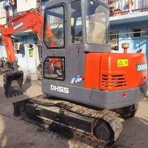 DOOSAN DH55 dh55-7 d'occasion, mini-excavatrice Doosan de 5 tonnes - Product Image 1