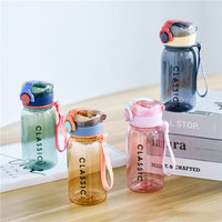 Bouteille d'eau en plastique écologique pour enfants de 400 ml et 500 ml avec paille, tasse de sport en plastique pour l'extérieur
