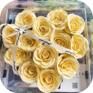 <span class=keywords><strong>Rose</strong></span> di Sapone all'Ingrosso 6,9cm 7 Strati in Confezione Regalo Fiori di Sapone Profumati per Fioristi - Product Image 6