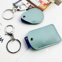 Mini porte-cartes d'accès en cuir PU simple porte-clés de fruits créatifs porte-clés de localisateur de cadeau mignon porte-clés