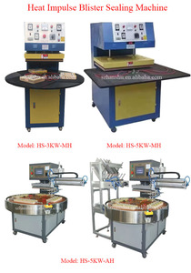 Máquina de Embalaje Semiautomática Hanshu para Cartón Doble, PVC y Blíster, con <span class=keywords><strong>Mesa</strong></span> Giratoria, Bomba de Motor para Envases Tipo Concha de PET - Product Image 3